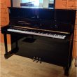 Yamaha P-121 von 2011 in Schwarz glänzend