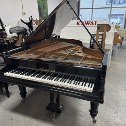 C. Bechstein A von 1920 in Schwarz glänzend